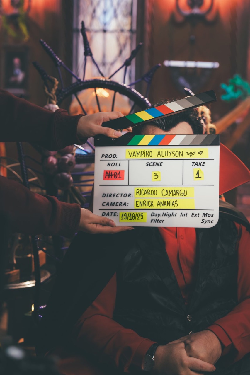 Vampiro Alhyson — Santa Massa · Ovo Films (foto 6)